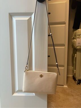 Tory Burch Cream Leather Crossbody with Gold Logo Accent